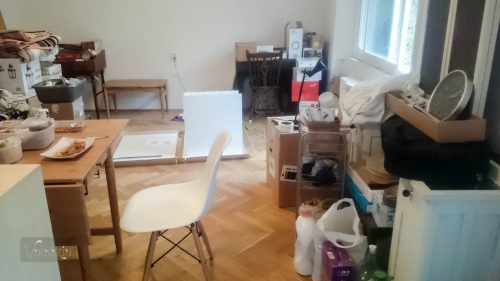 A boldog visszaköltözés kaotikus állapotai